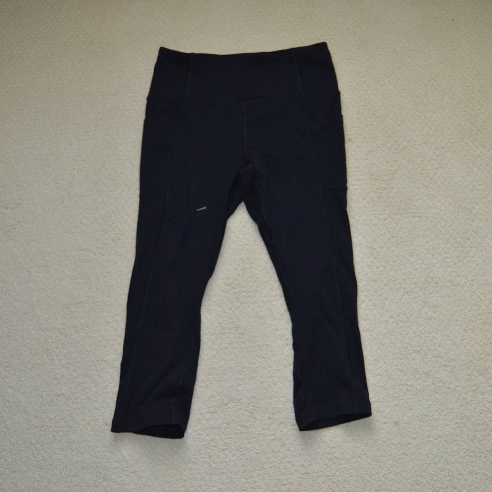 Black Cropped Athletic Leggings